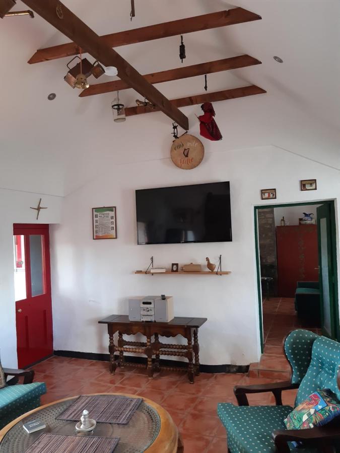 Back2Roots - Beautifully Restored Cottage, Doochary ภายนอก รูปภาพ