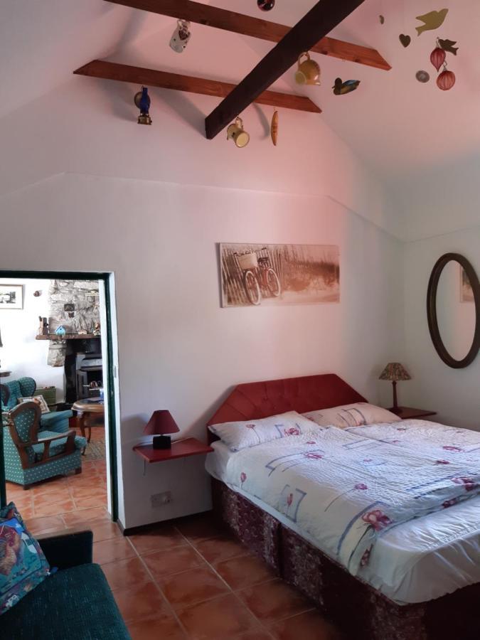 Back2Roots - Beautifully Restored Cottage, Doochary ภายนอก รูปภาพ